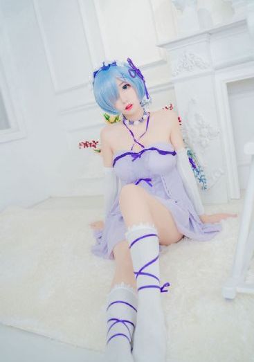 艳姆