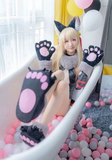 动漫后宫露营