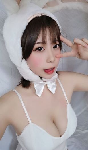 美妇乱人伦