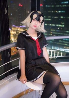 电影湿濡的女人